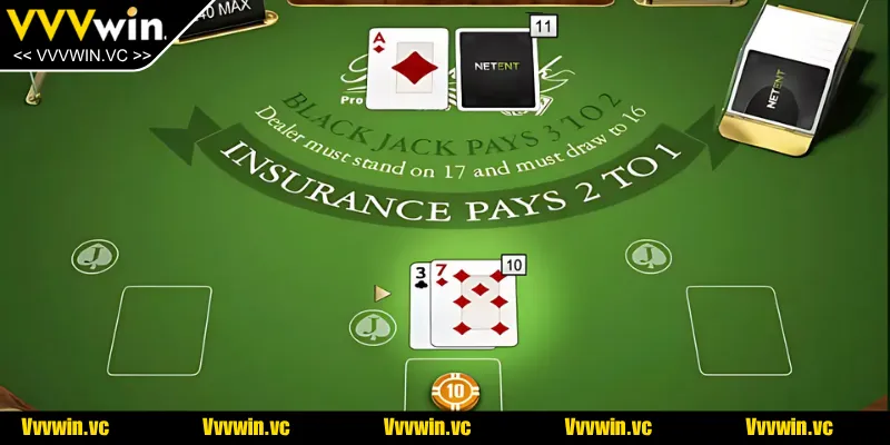 Bạn và nhà cái mỗi bên sẽ được nhận hai lá bài khi mới bắt đầu