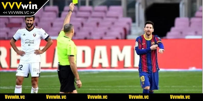 Các trường hợp phạt thẻ anh em cần nắm